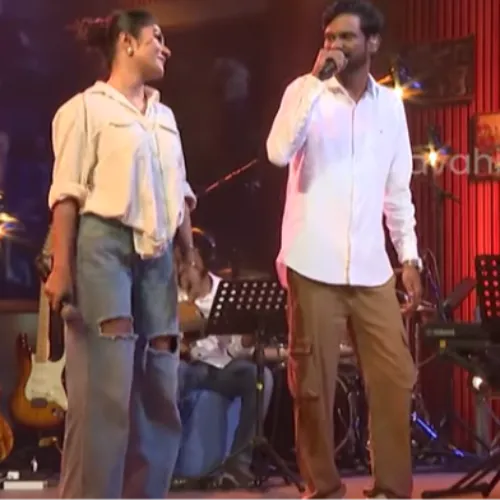 Susumata Susumak (Ahankara Nagare)